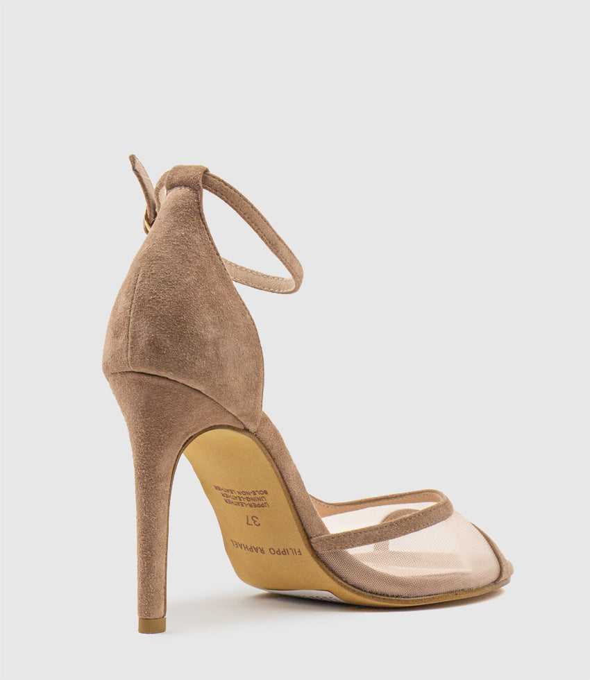 Nude Peep Toe Pump